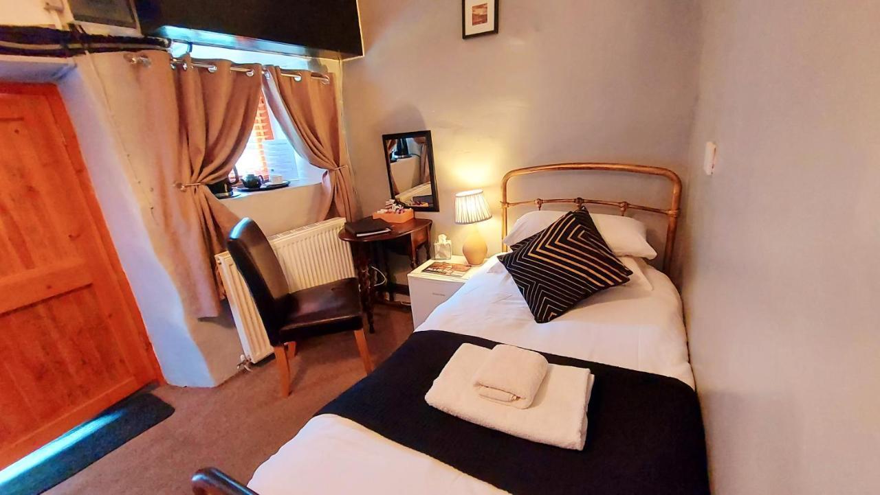 Guest house Dolgun Uchaf Historic And In Snowdonia 4*