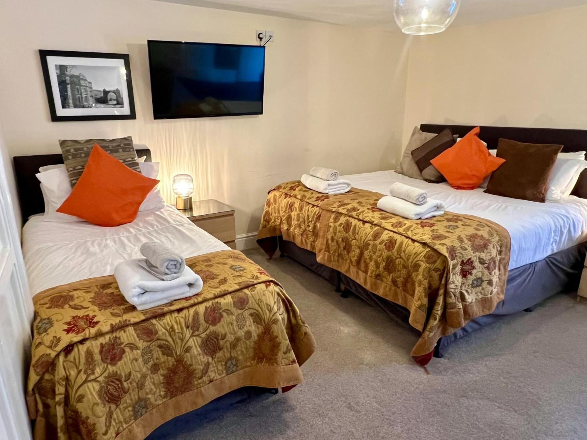 Dolgun Uchaf Historic And In Snowdonia Guest house