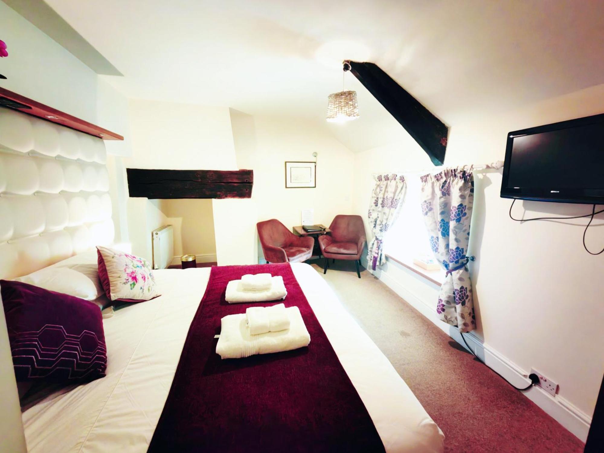 Dolgun Uchaf Historic And In Snowdonia 4*