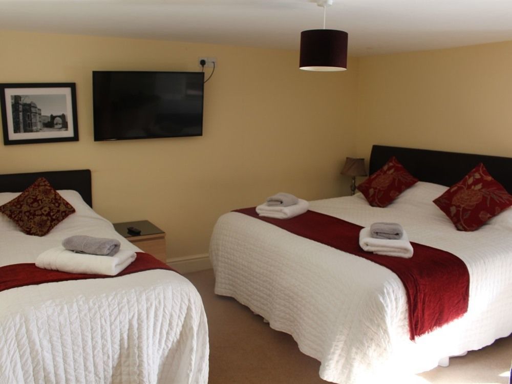 Dolgun Uchaf Historic And In Snowdonia Guest house Dolgellau
