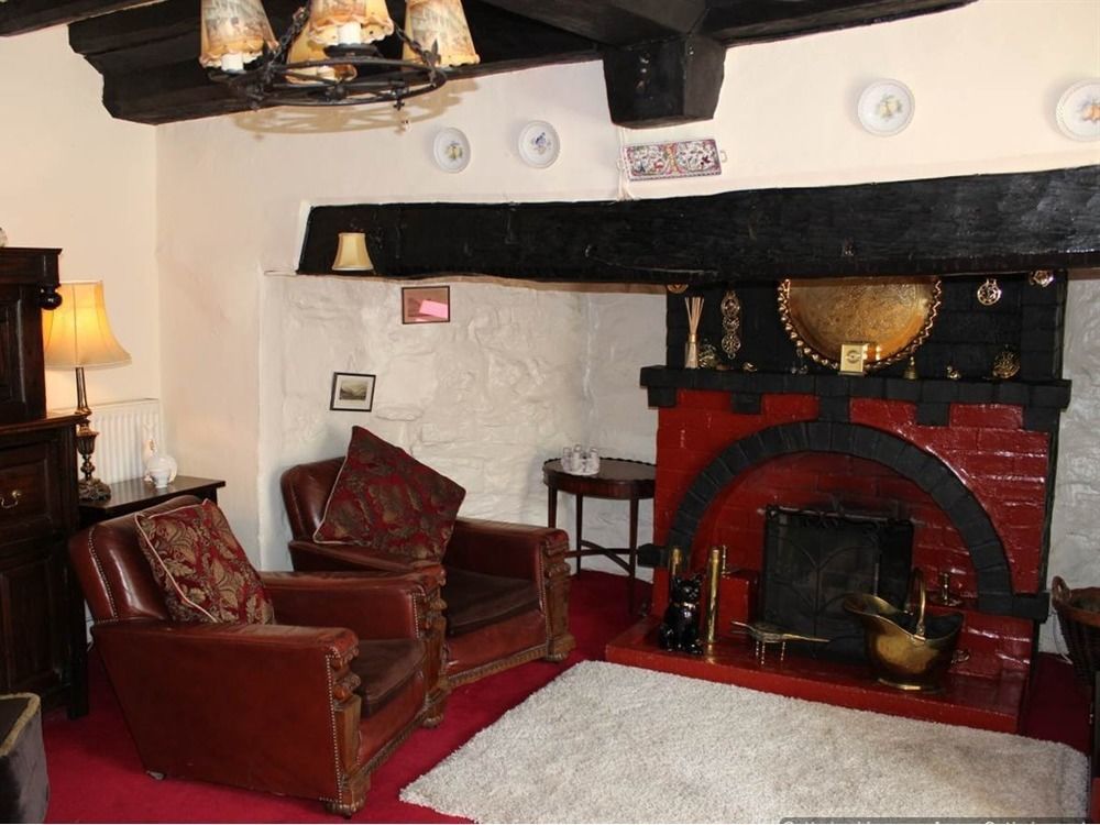 Dolgun Uchaf Historic And In Snowdonia Guest house Dolgellau